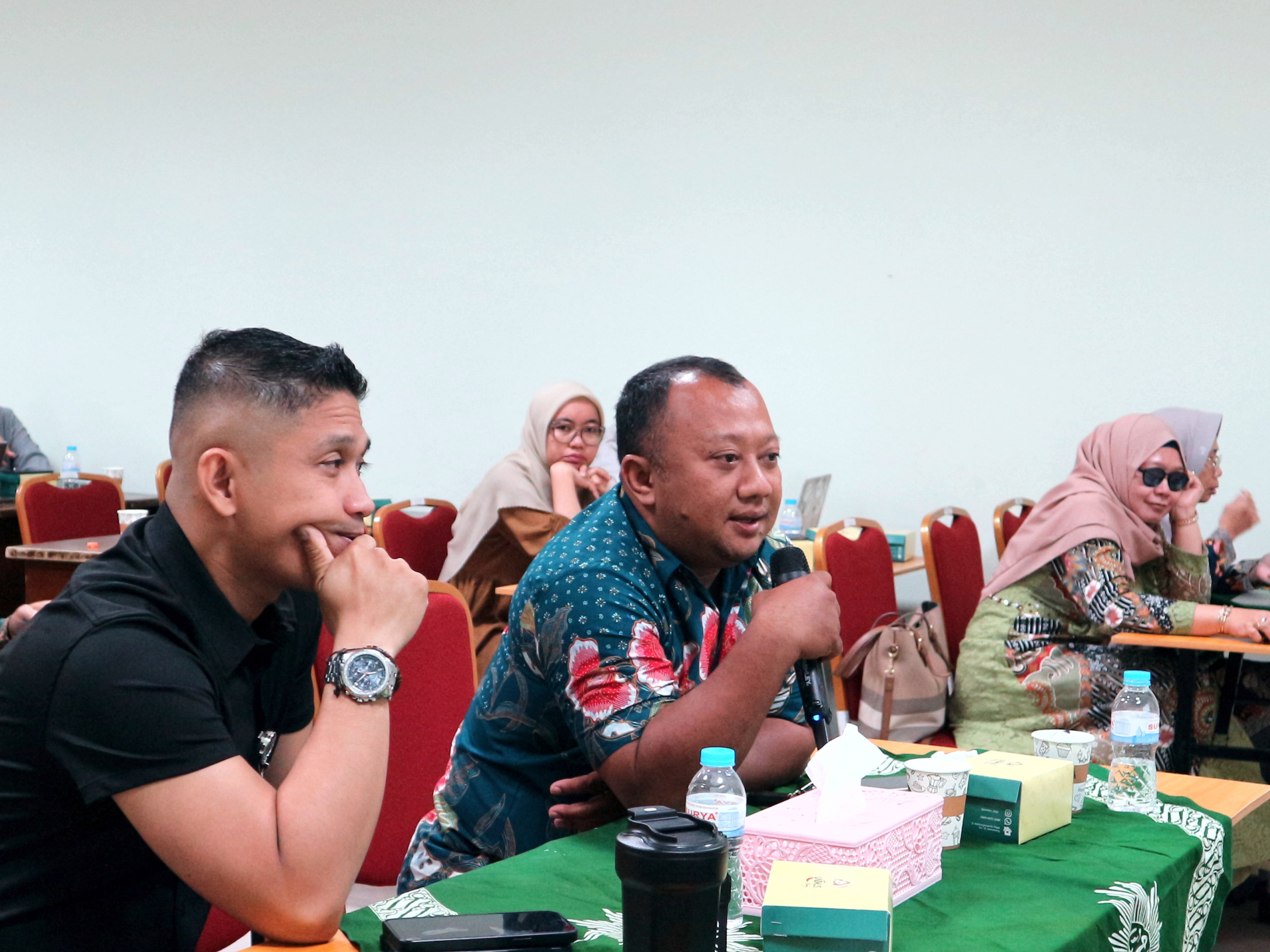 Dr Ari Dwi Astono dalam rakerta 2025-2026