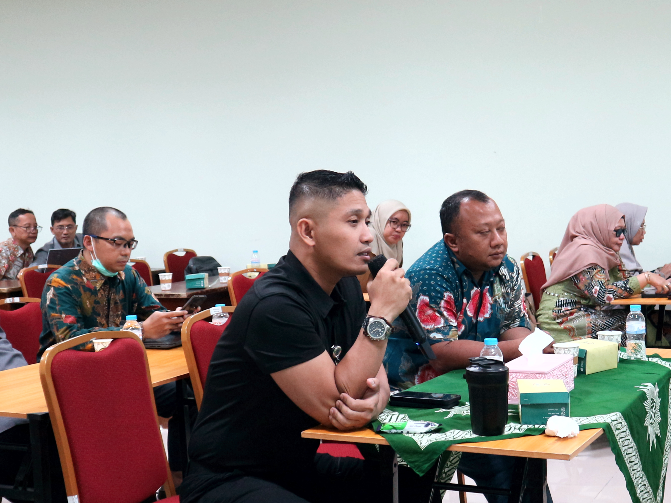 Dr M Rully Sjahirul A dalam rakerta 2025-2026